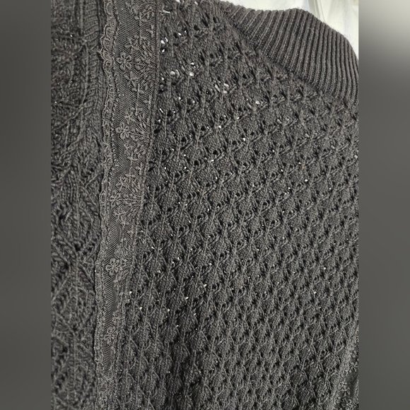 Beautiful, Vtg, Zara Black Lace Trim Sweater. Quite Firm On $ - Picture 5 of 11